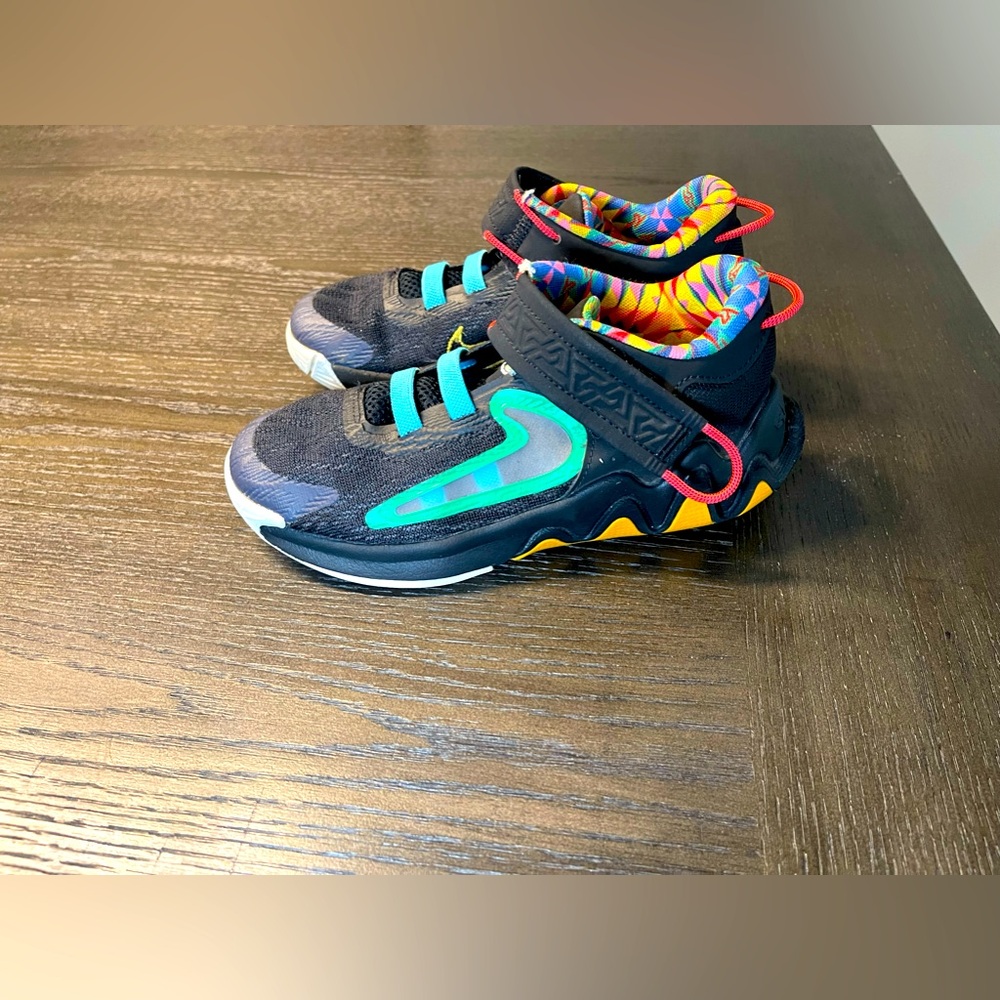 Kids' Giannis Immortality Basketball Shoe Little Kid Size 1